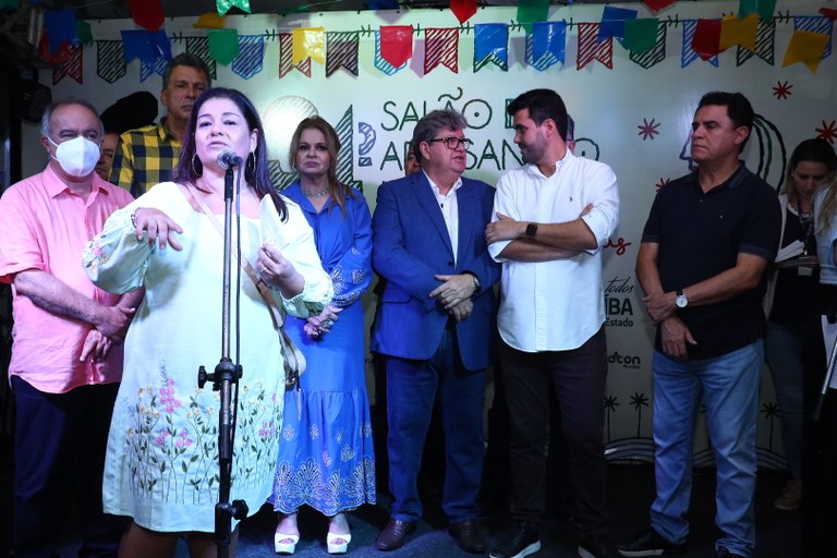 João Azevêdo abre 34° Salão do Artesanato em Campina e destaca ações do Governo na valorização do segmento