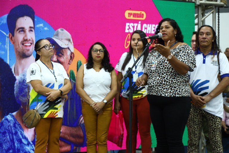 João Azevêdo anuncia novas obras e entrega equipamentos durante audiência do OD em Guarabira