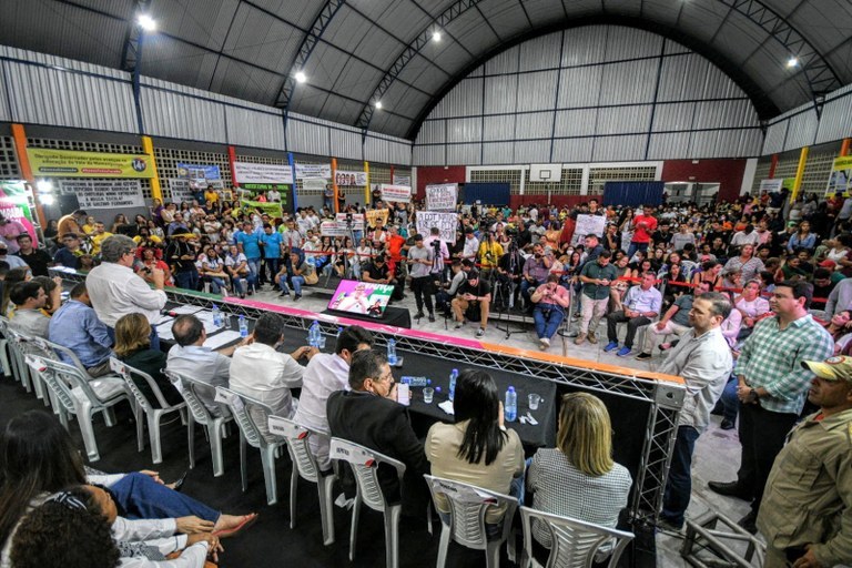 João Azevêdo participa do ODE em Mamanguape e entrega benefícios que somam R$ 35 milhões
